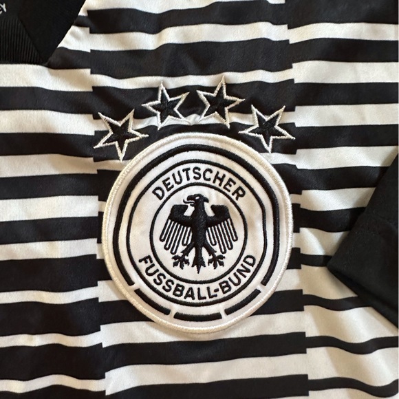 Adidas Parley German soccer Deutscher jersey tee - Picture 2 of 5